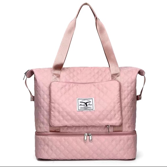 fabiana1075 Handbags - Quilted Duffle Bag Carry On Pink